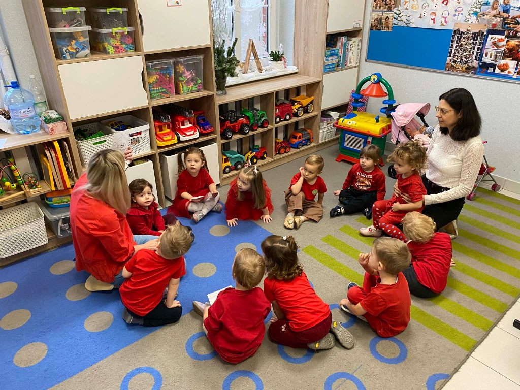 „Dzień koloru czerwonego” w grupie „Pszczółki”