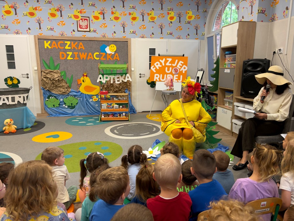 „Kaczka Dziwaczka” – nauczyciele dzieciom
