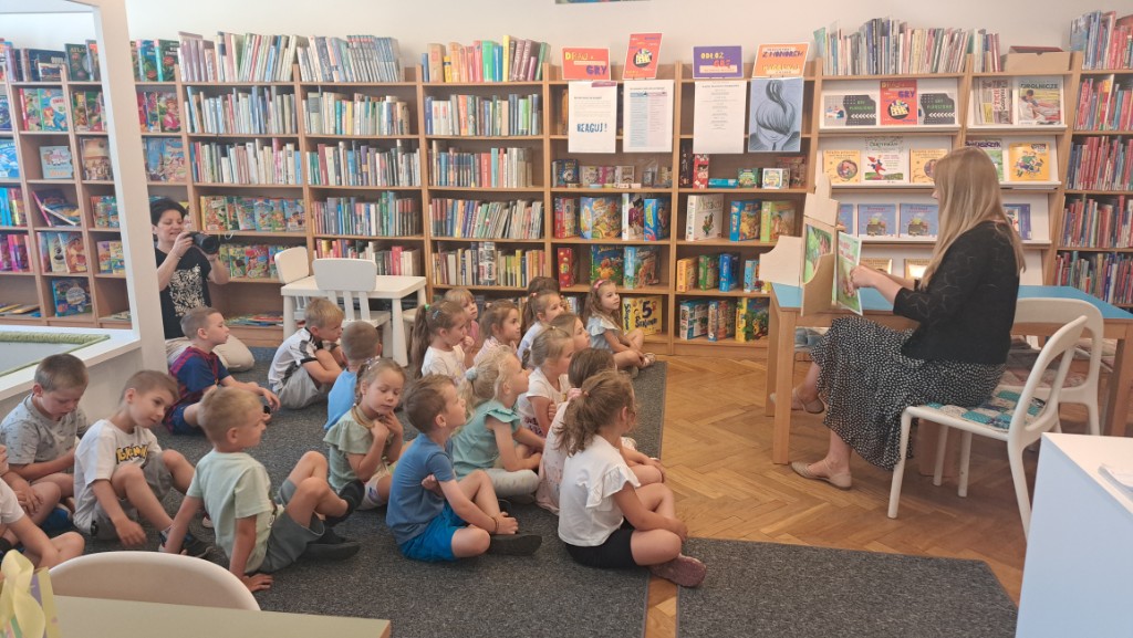 „Smerfy” w Bibliotece