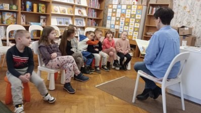 Misie w bibliotece - projekt Przyroda i matematyka w bajkach ukryta