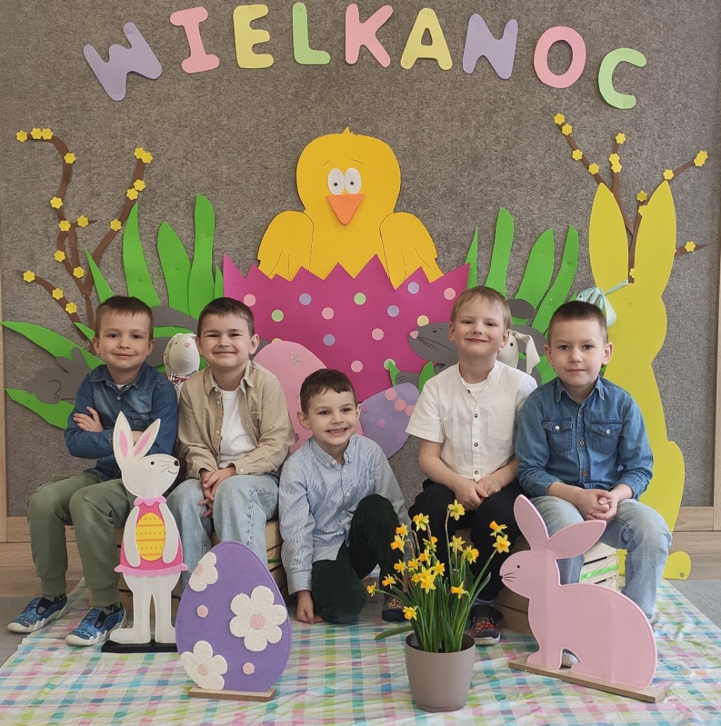 „Śniadanie Wielkanocne” i „Zajączek” w przedszkolu