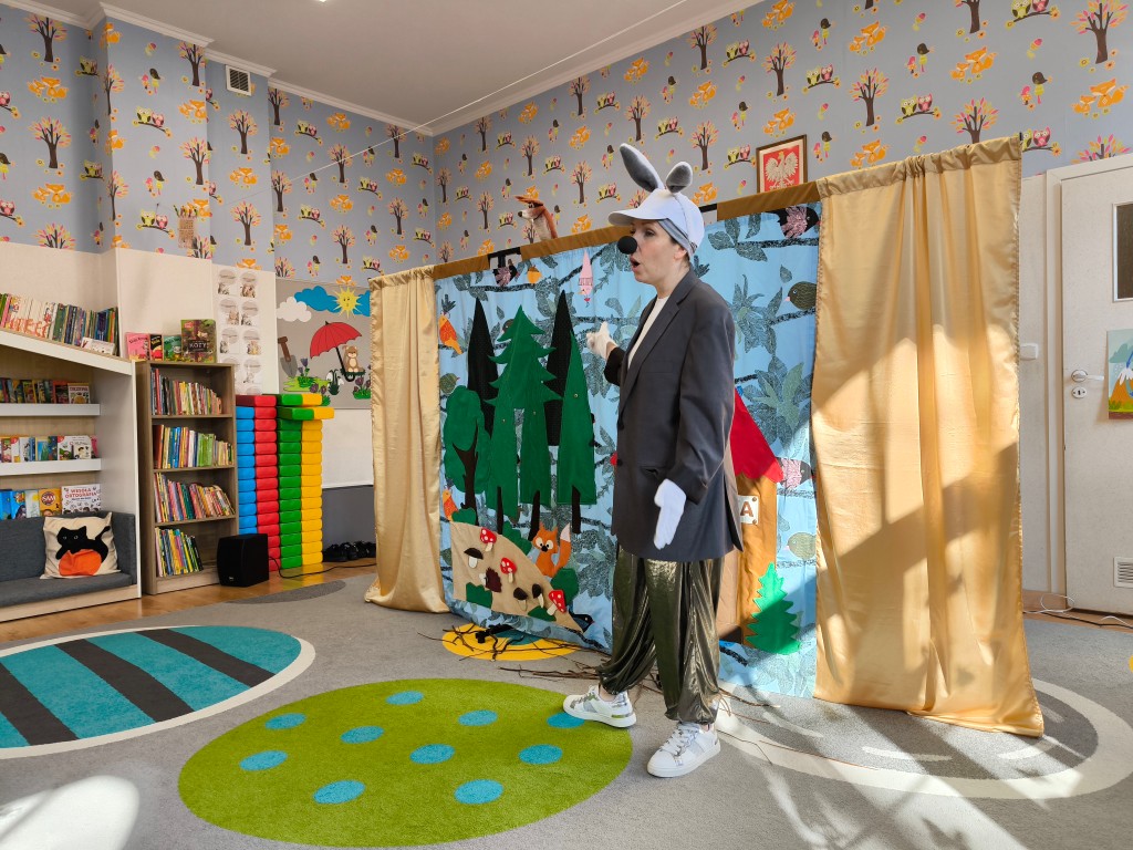 Teatrzyk „Pompon” z Leszna ponownie w naszym przedszkolu