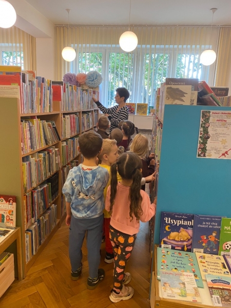 „Jeżyki” z wizytą w Bibliotece Publicznej!