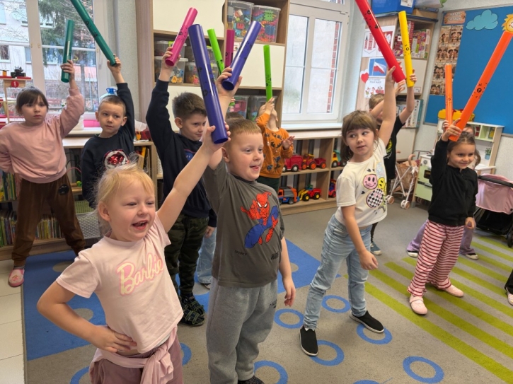 „W krainie kolorowych dźwięków”